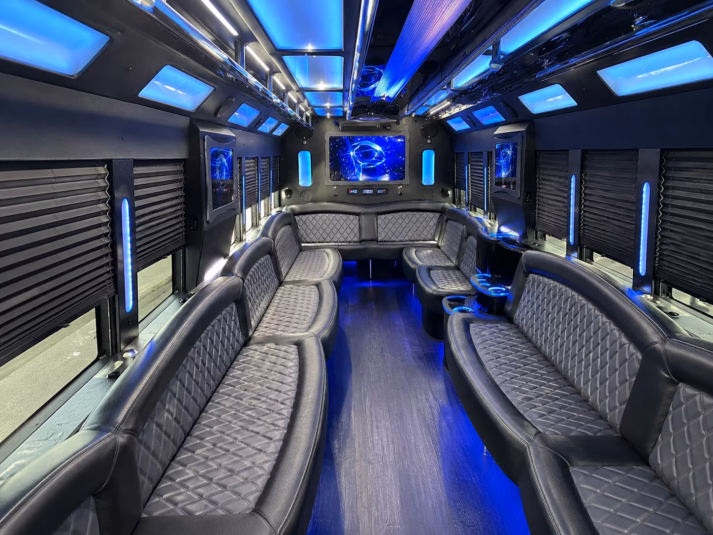 Bowling Green Birthday, Sweet 16, & Quinceañera Party Bus Rentals