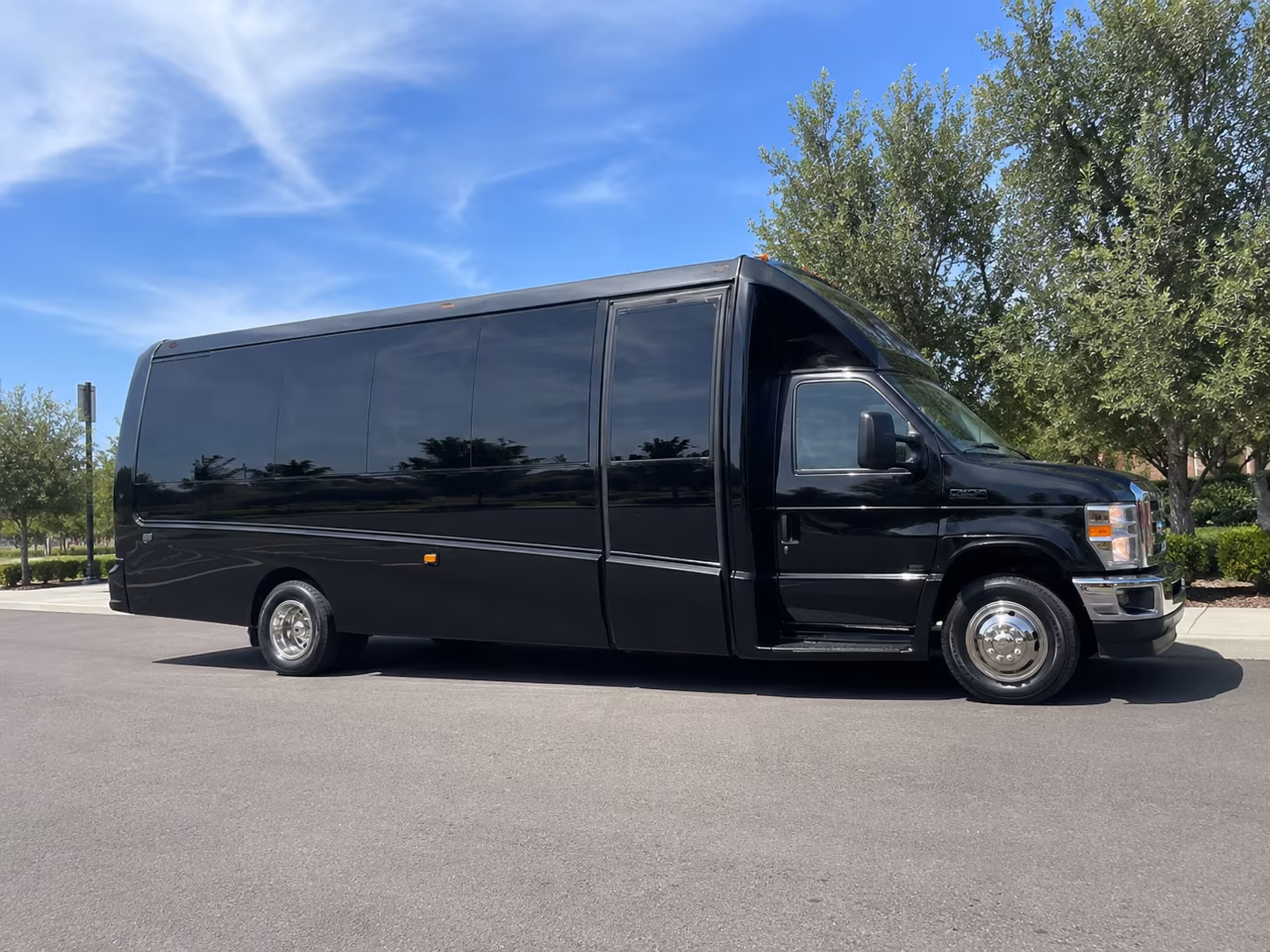Clarksville Concert Transportation & Shuttles