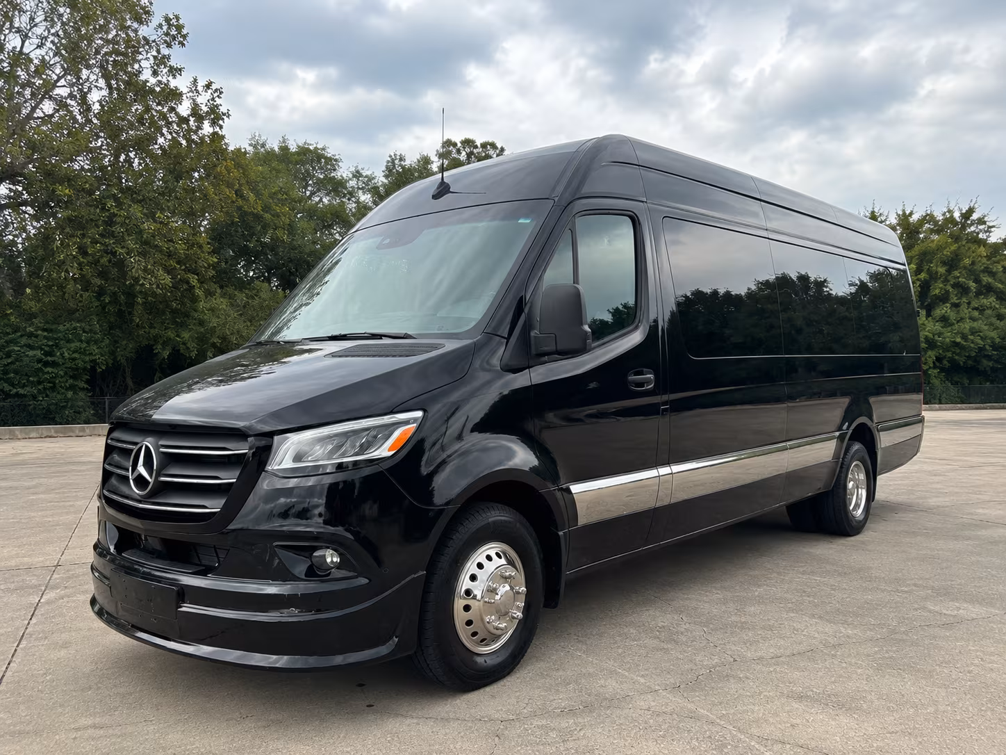 Clarksville School Event & Field Trip Transportation
