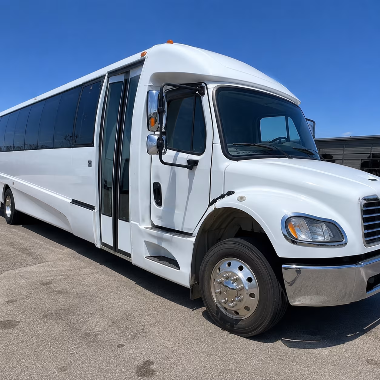 Murfreesboro Wedding Transportation & Shuttle Service