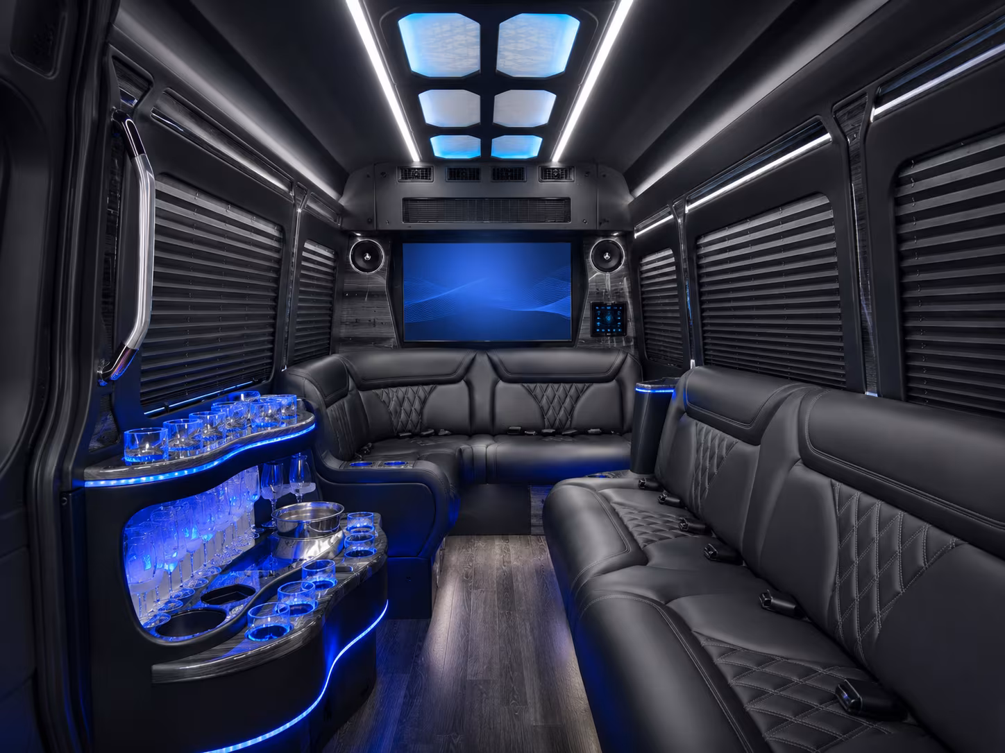 Nashville Airport Shuttle & Transportation party bus exterior