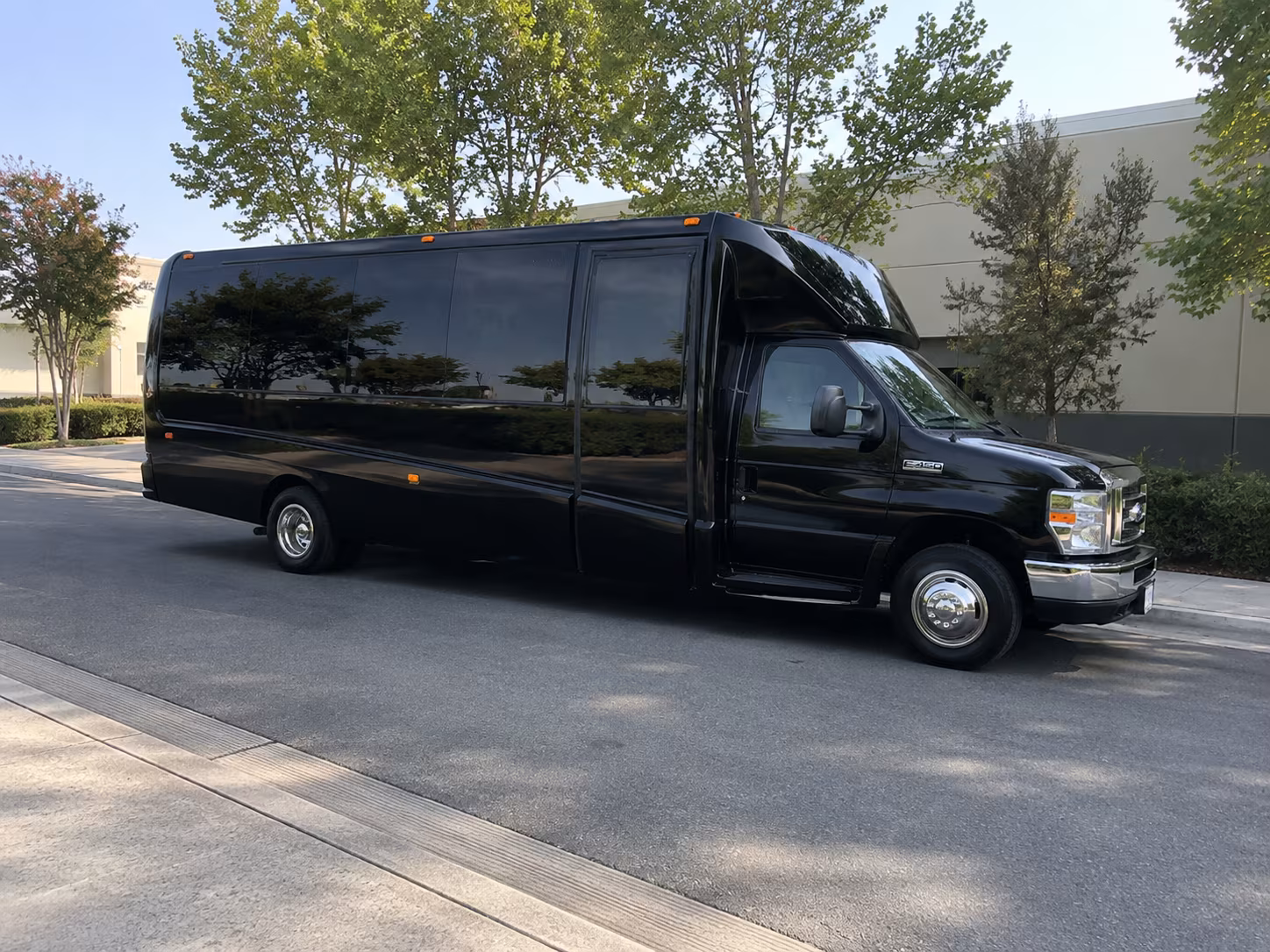 Nashville Concert & Music Festival Transportation onboard seating