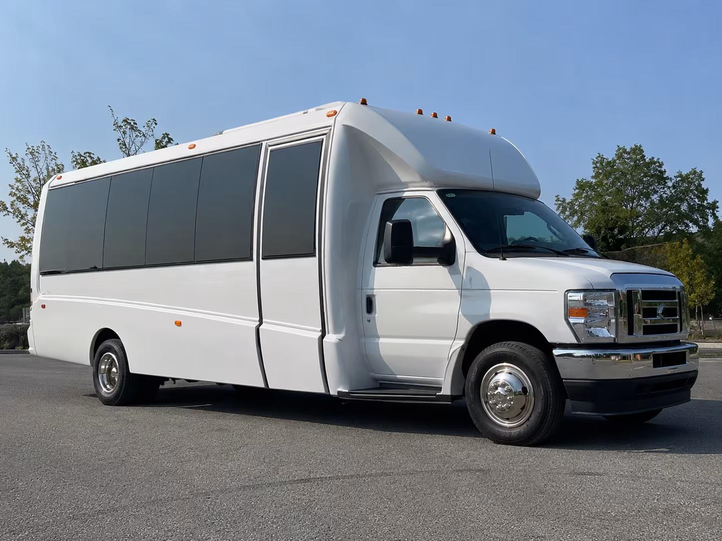 Nashville Concert & Music Festival Transportation party bus exterior