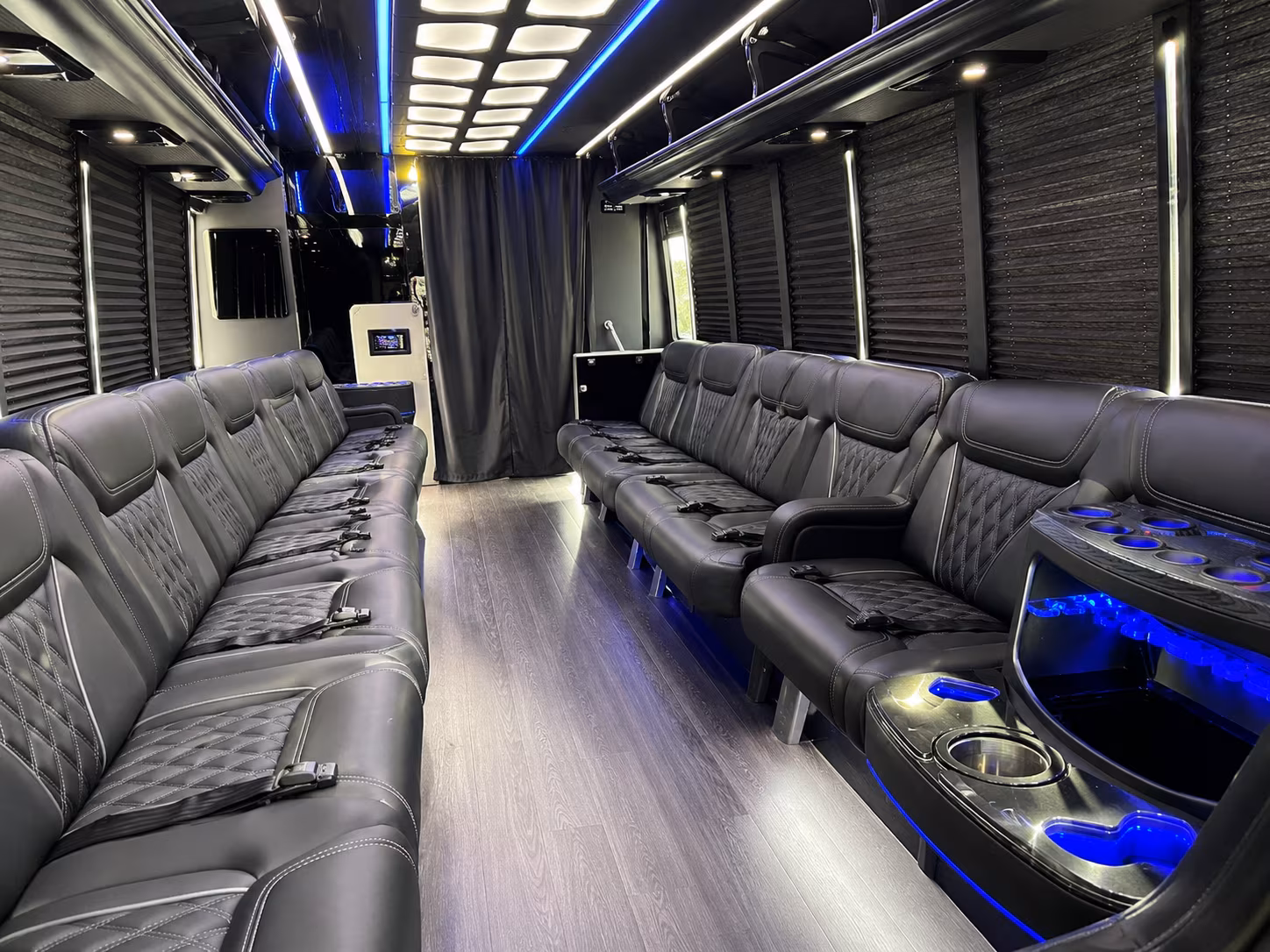 Nashville Winery Tour & Pub Crawl Transportation onboard seating